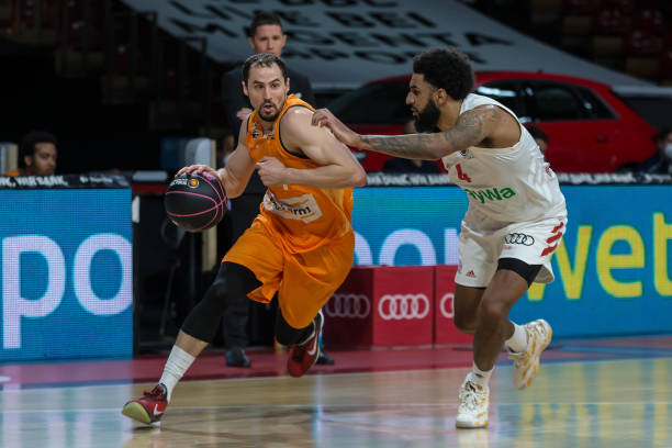 虽全力拼搏 虽全力拼搏