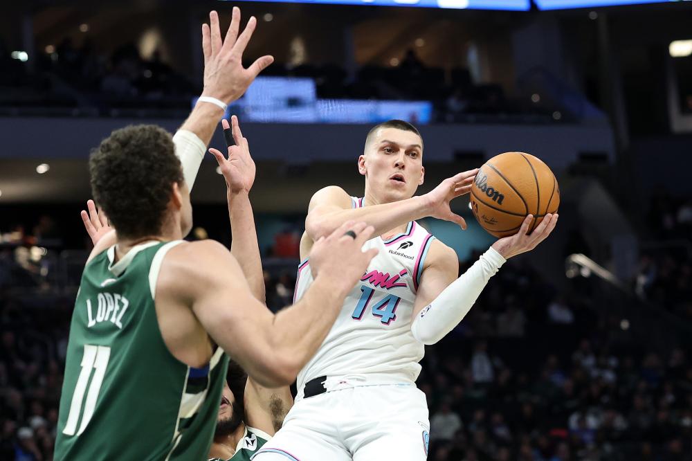 迈向新时代 迈向新时代