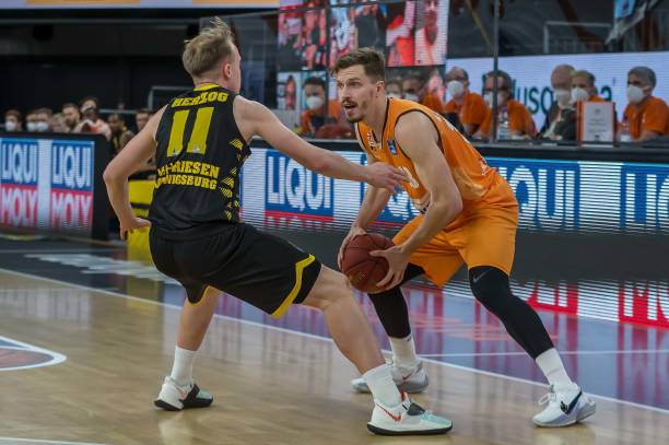 如何在保持 如何在保持