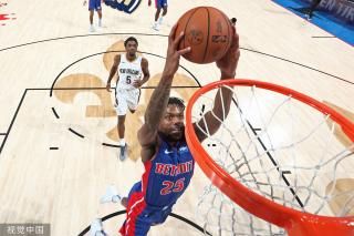 一如既往地 一如既往地